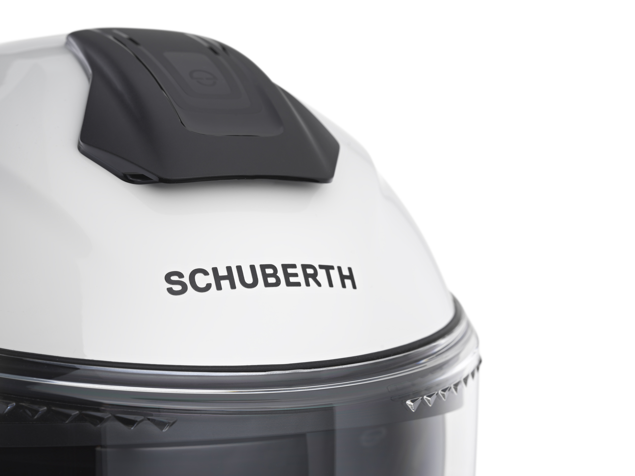 Schuberth24W26_0615_edit_uid_6704d7ac6f959