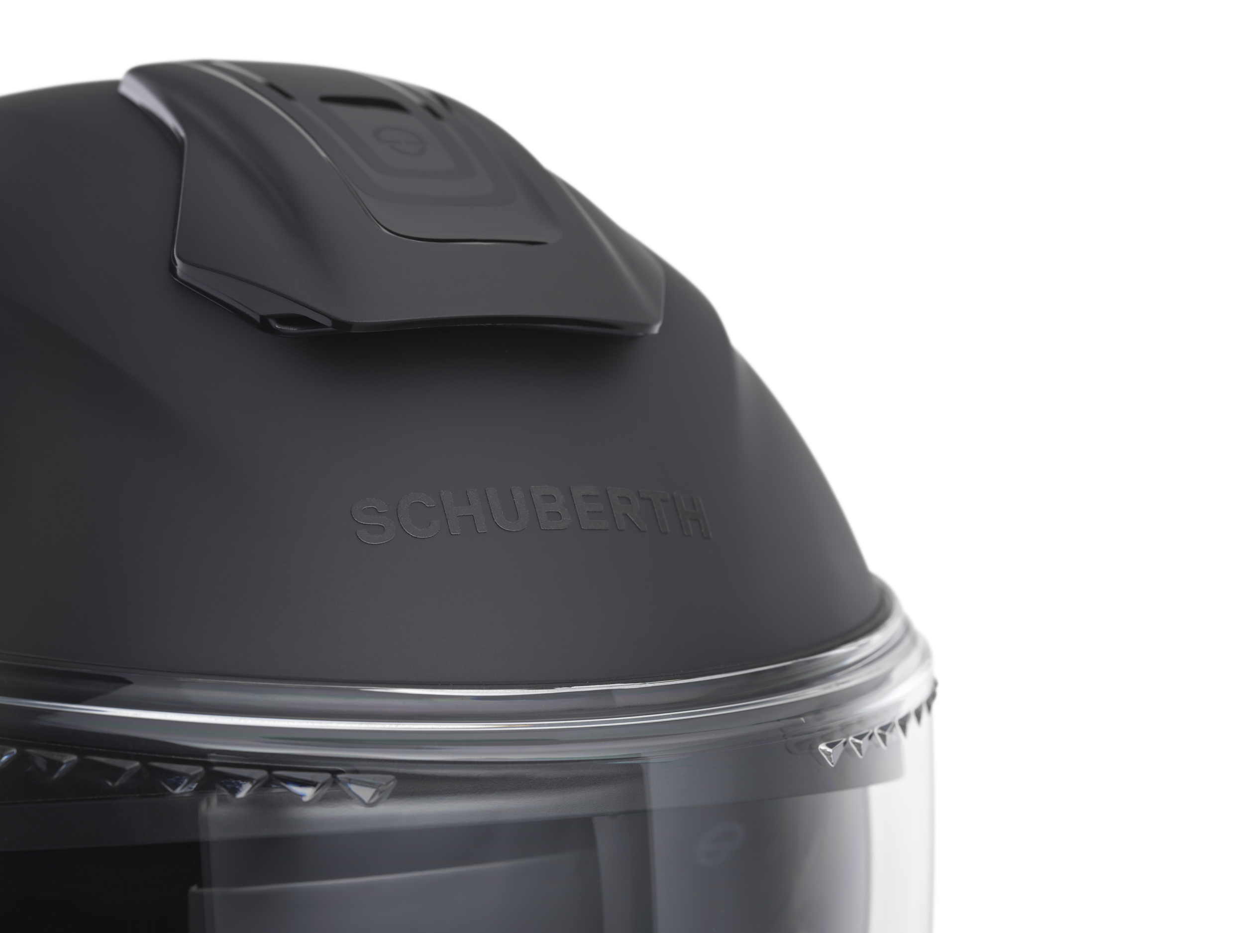 Schuberth24W26_0623_edit_uid_6704ead0750c7