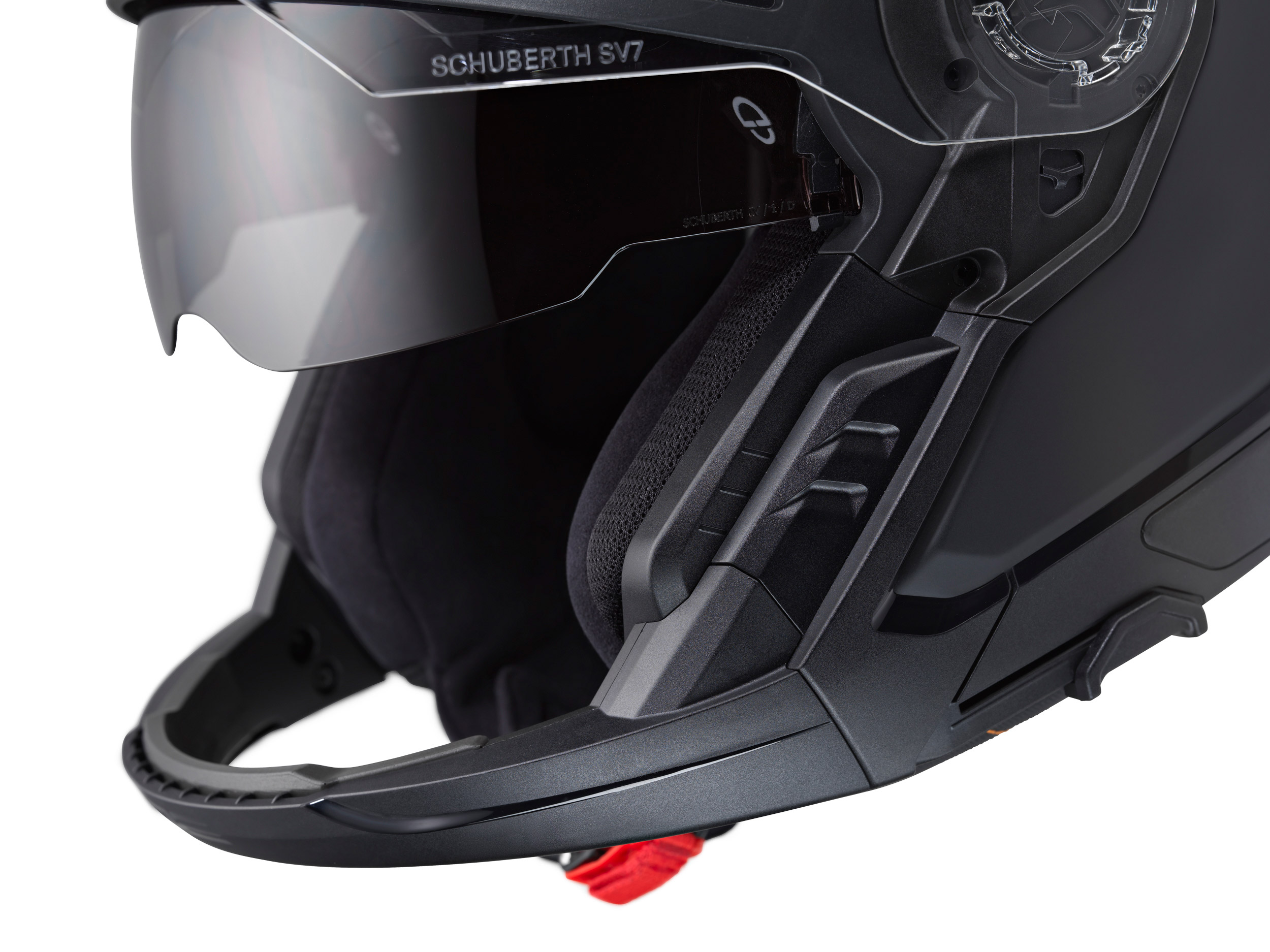 Schuberth24W26_0782_edit__uid_6704ead130ea6