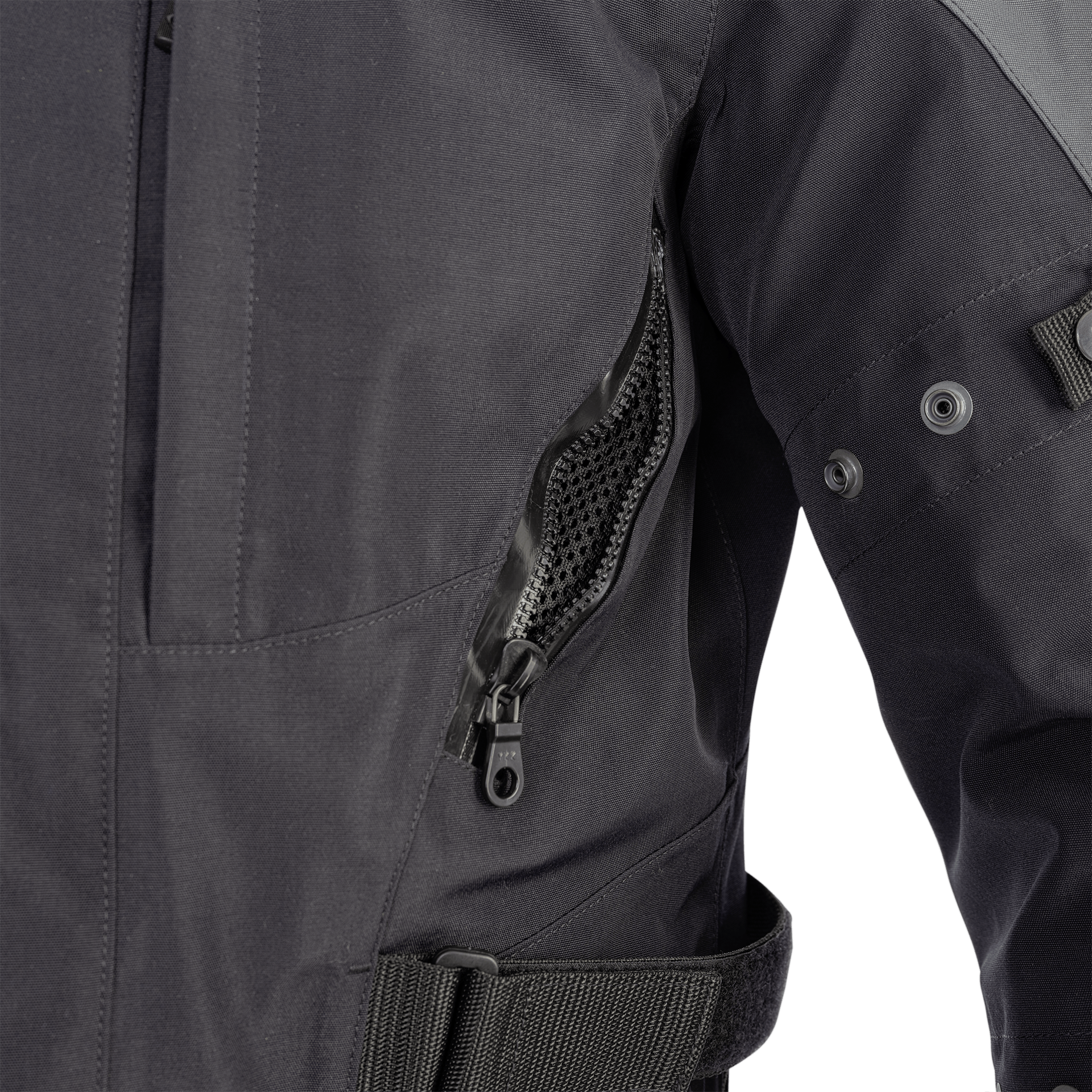 92589_Street_Lueft-Brust_0925-038-min-f14b5efd