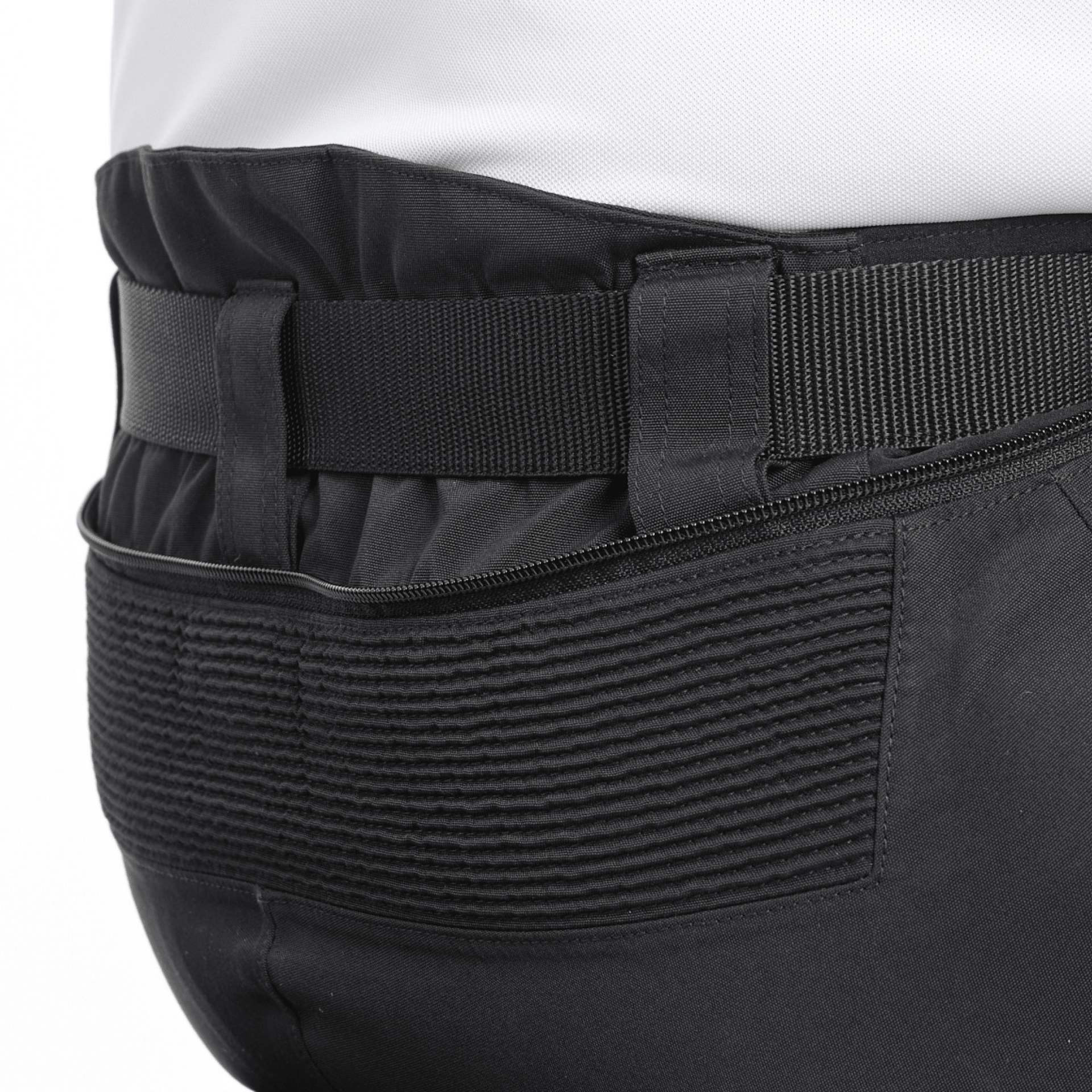 Stadler_Motorradhose_3layer_quest_pro_Guertelschlaufen-6def9cad